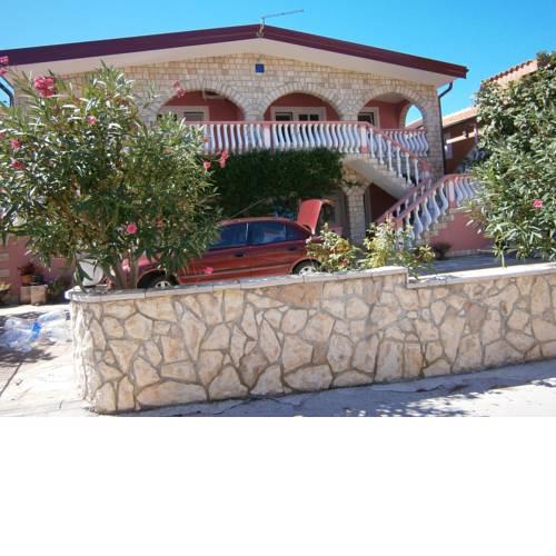 Apartmani Toni