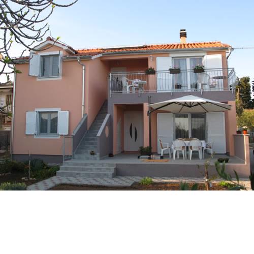 Apartmani Villa Lilliana