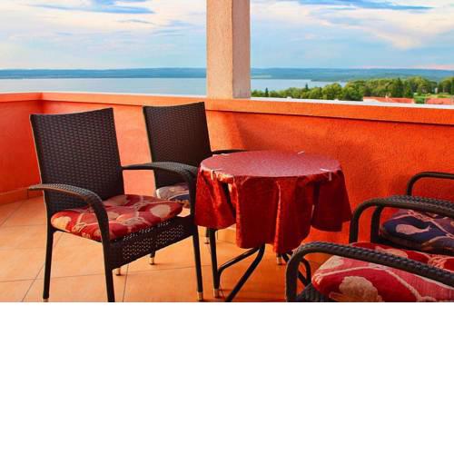 Apartment ALAN Sibenik - Bilice - CDN041005-DYB