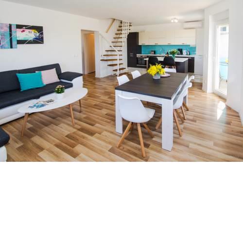 Apartment AleMar