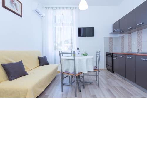 Apartment Ana