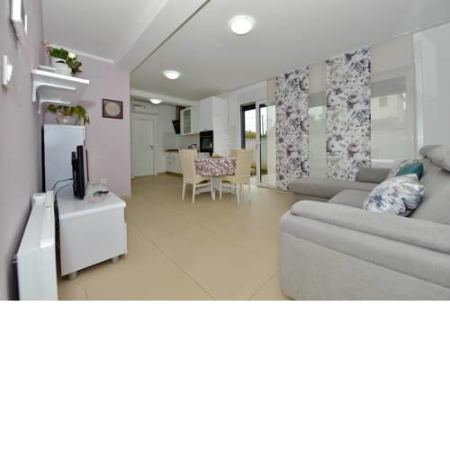 Apartment Ana Diklo