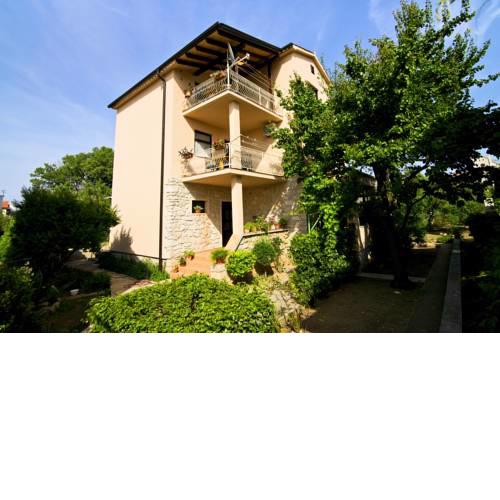 Apartment Ana