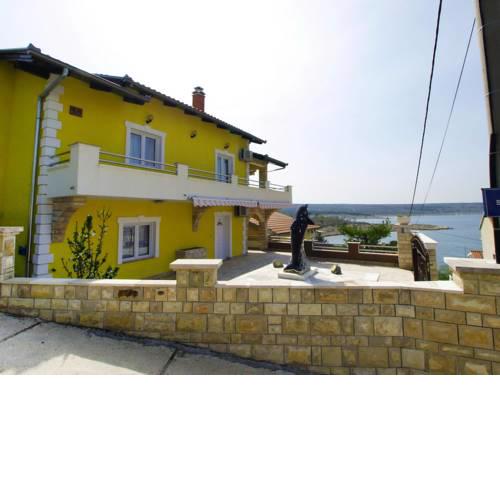 Apartment AniÄ‡.2