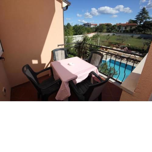 Apartment Basanija 3402e