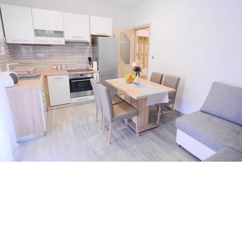 Apartment Baza