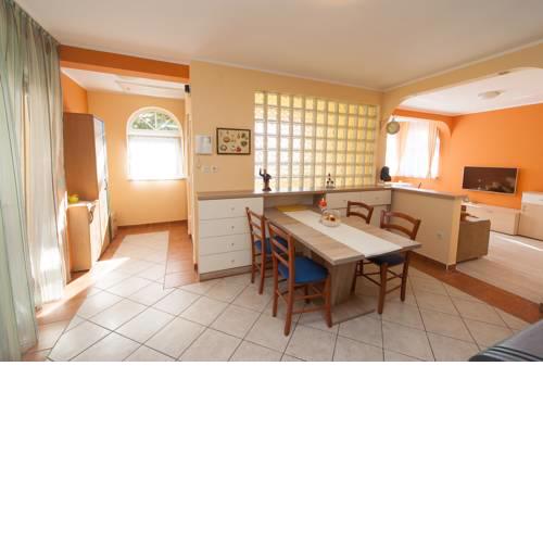 Apartment Blazi Njivice