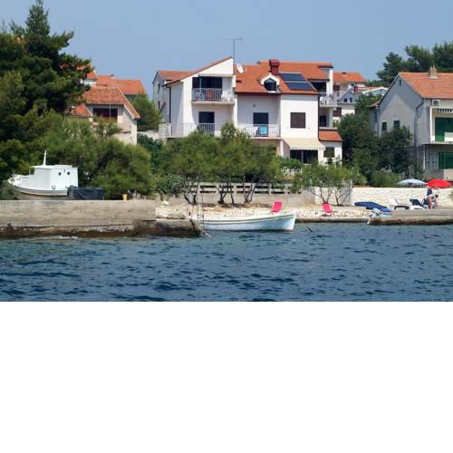 Apartment Brodarica 13615a