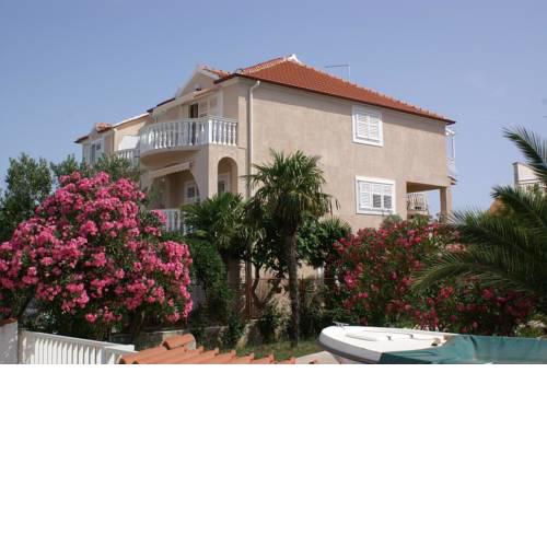 Apartment Brodarica 4194c