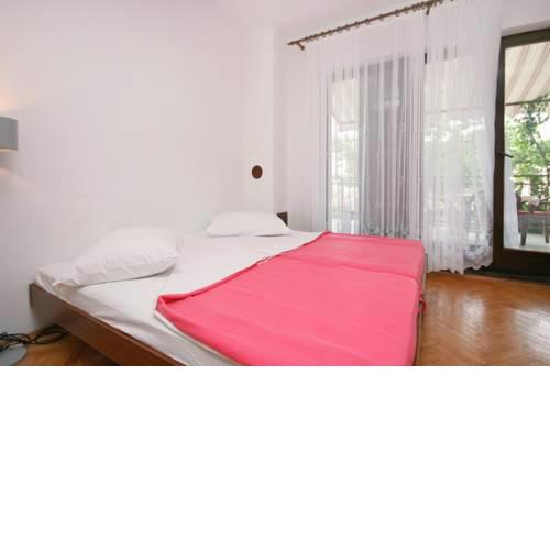Apartment Brodarica 6313b