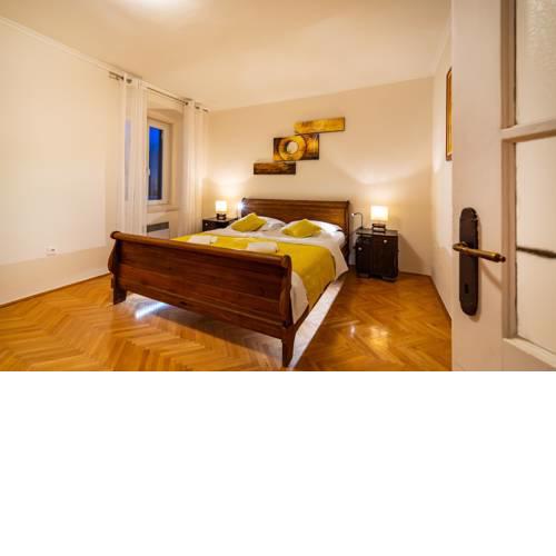 Apartment Caesar