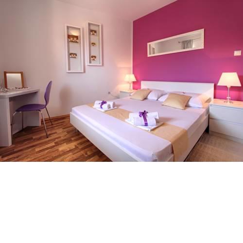 Apartment Camelia