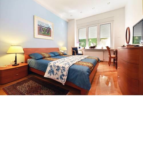 Apartment Centar Dezmanova