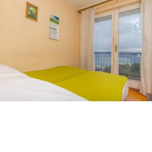 Apartment Center
