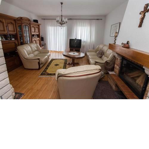 Apartments with a parking space Crikvenica - 11307