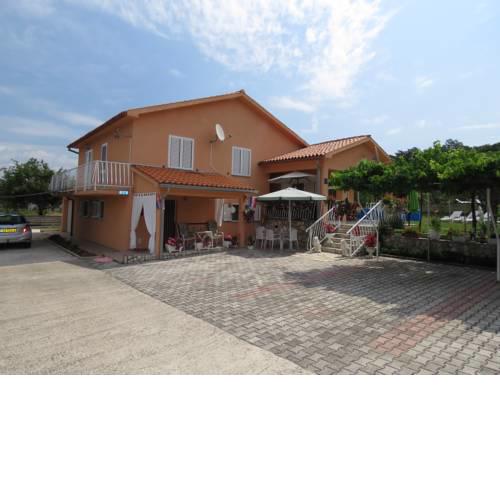 Apartment Darinka
