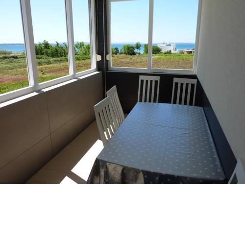 2 Bedroom apartment with beautiful sea view