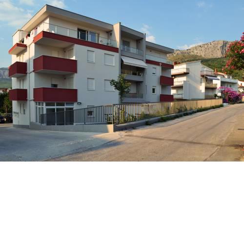 Apartment Davor 700