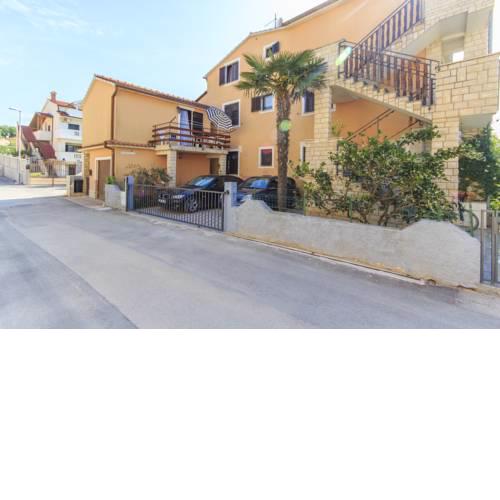 Apartment Denis