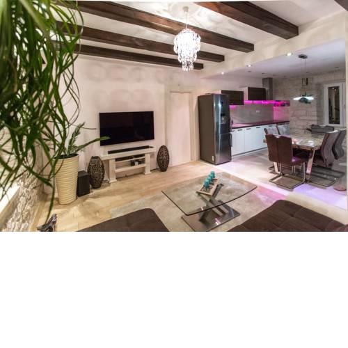 Apartment Diamond