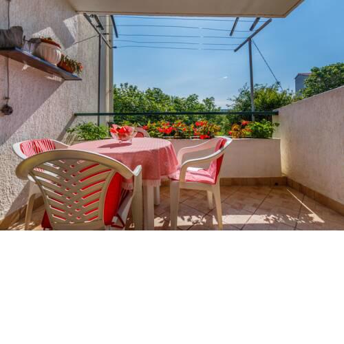 Apartment Dragica
