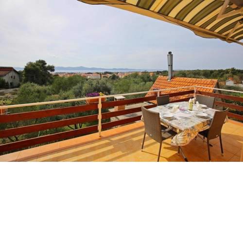 Apartment Dragica