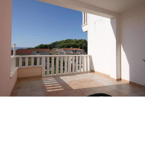 Apartment Duce 4650b