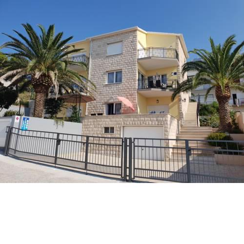 Apartment Dvije Palme-Baranjska