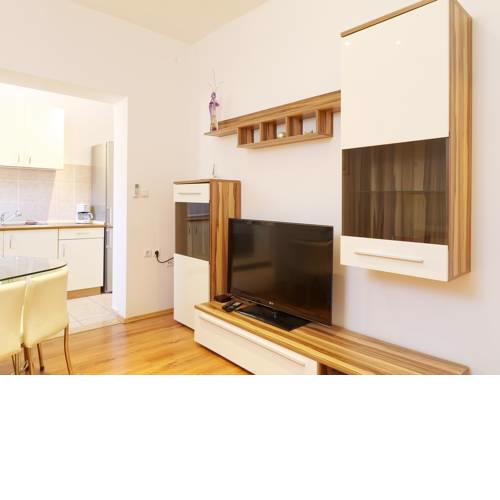 Apartment Eline