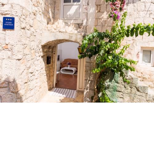 Apartment Elvira