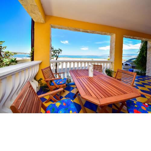 Apartment Fliri