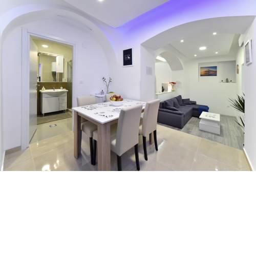 Apartment Frenki Tkalčićeva