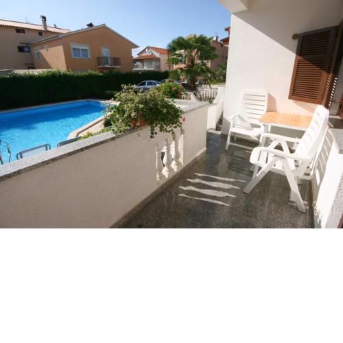 Apartment Funtana 3009d