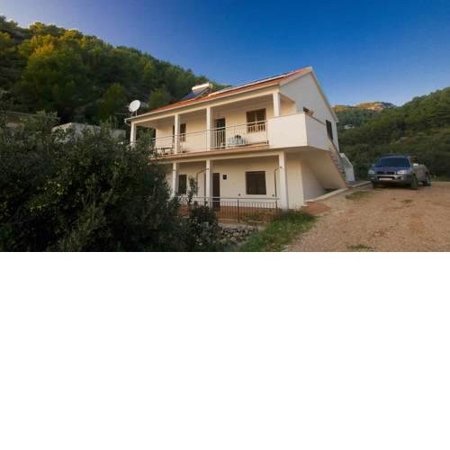 Apartment Gdinj