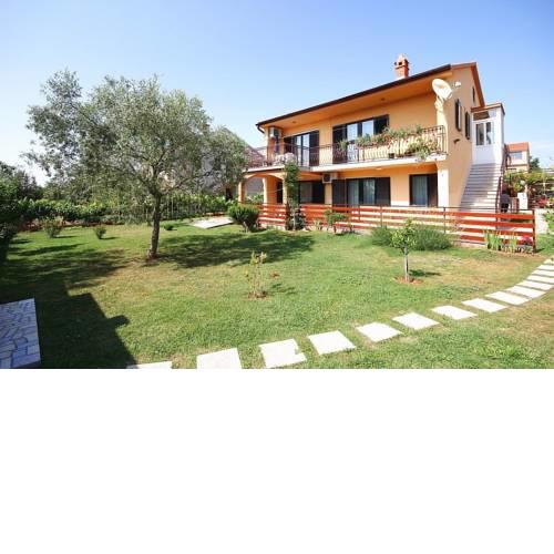 Apartment Gloria