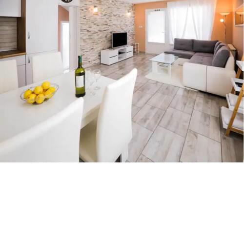 Apartment Golden Star