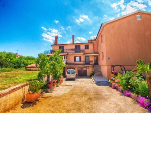 Apartment Gracijela 827