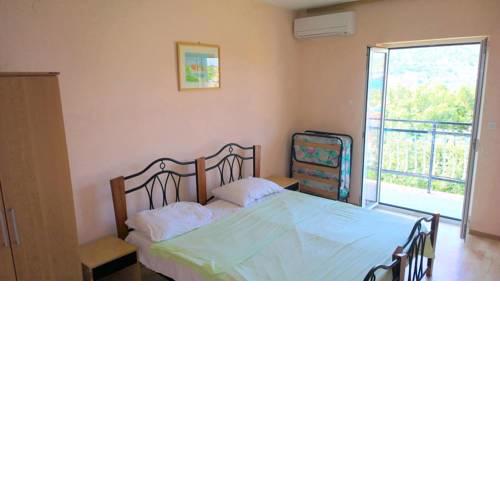 Apartment Grebastica 14014f