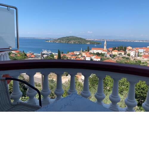 Apartment Halugica