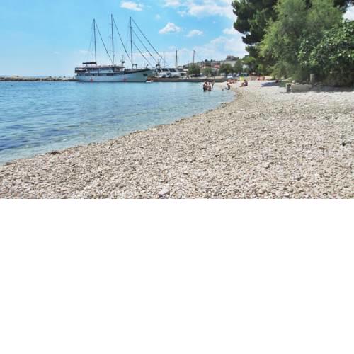 Apartment Hella 2 , 10 meters from the beach