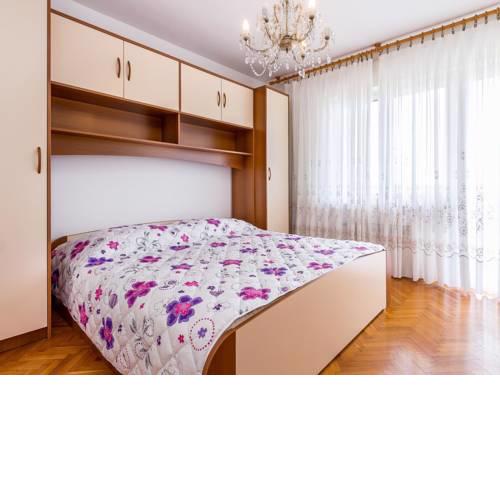 Apartment HOUSE BURLE