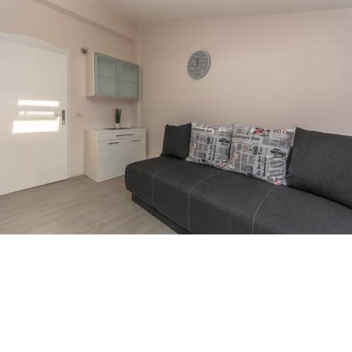Apartment Hrast