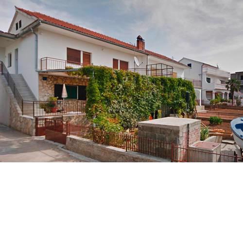 Apartment im Haus Milenka Pirovac - CDN041001-EYB