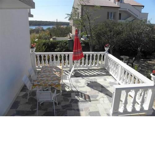 Apartment in Barbat with Terrace, Air conditioning, Wi-Fi (4365-1)