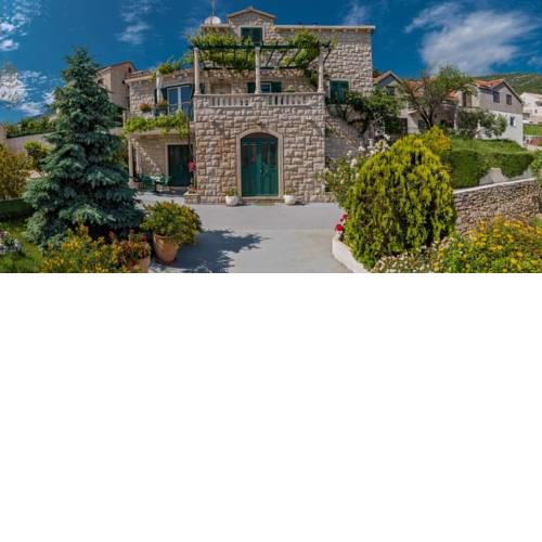 Apartment in Bol with Seaview, Terrace, Air condition, WIFI (3758-2)