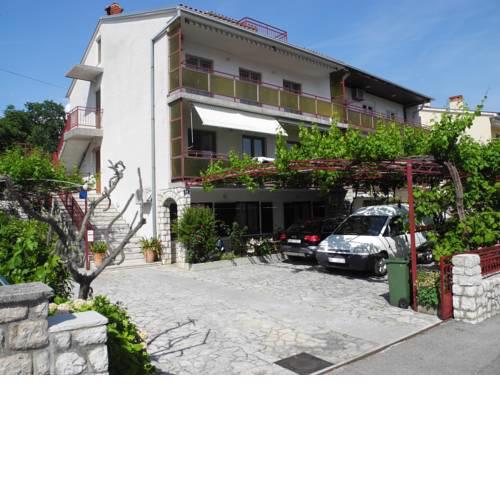 Apartment in Crikvenica 13737