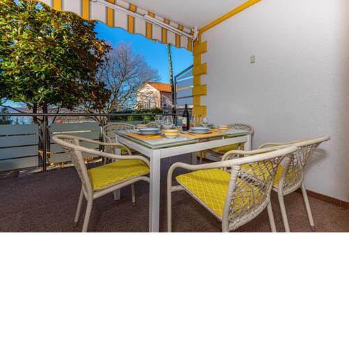 Apartment in Dramalj 41535