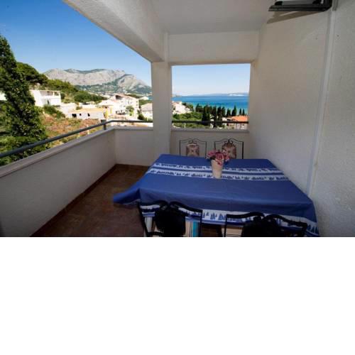 Apartment in Duce with sea view, balcony, air conditioning, Wi-Fi (132-2)