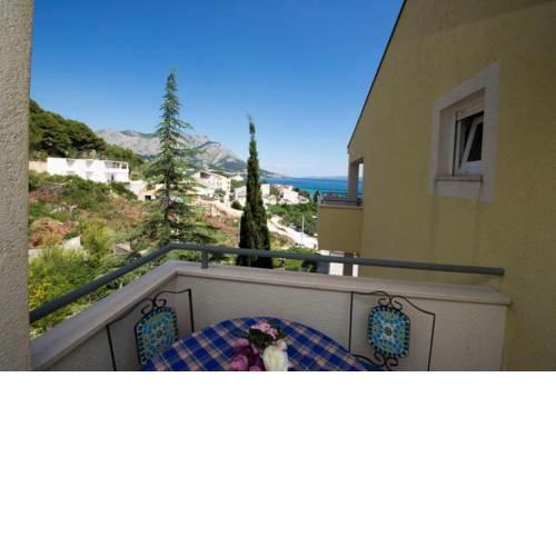 Apartment in Duce with sea view, balcony, air conditioning, Wi-Fi (132-3)