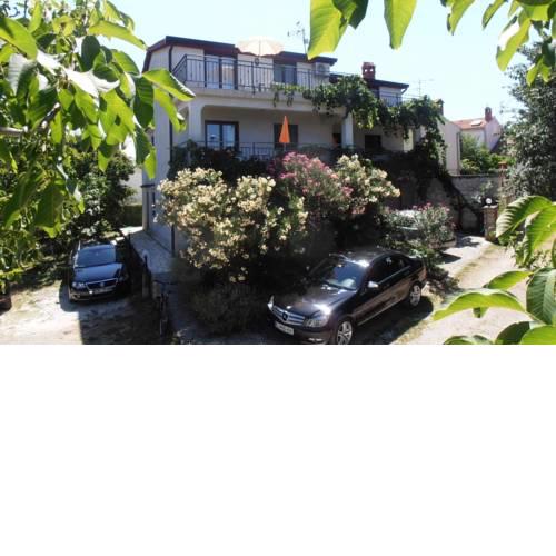 Apartment in Funtana with Terrace, WIFI (911-7)